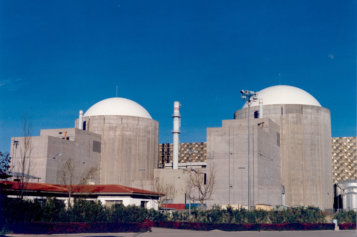 Resultado de imagen de central nuclear almaraz