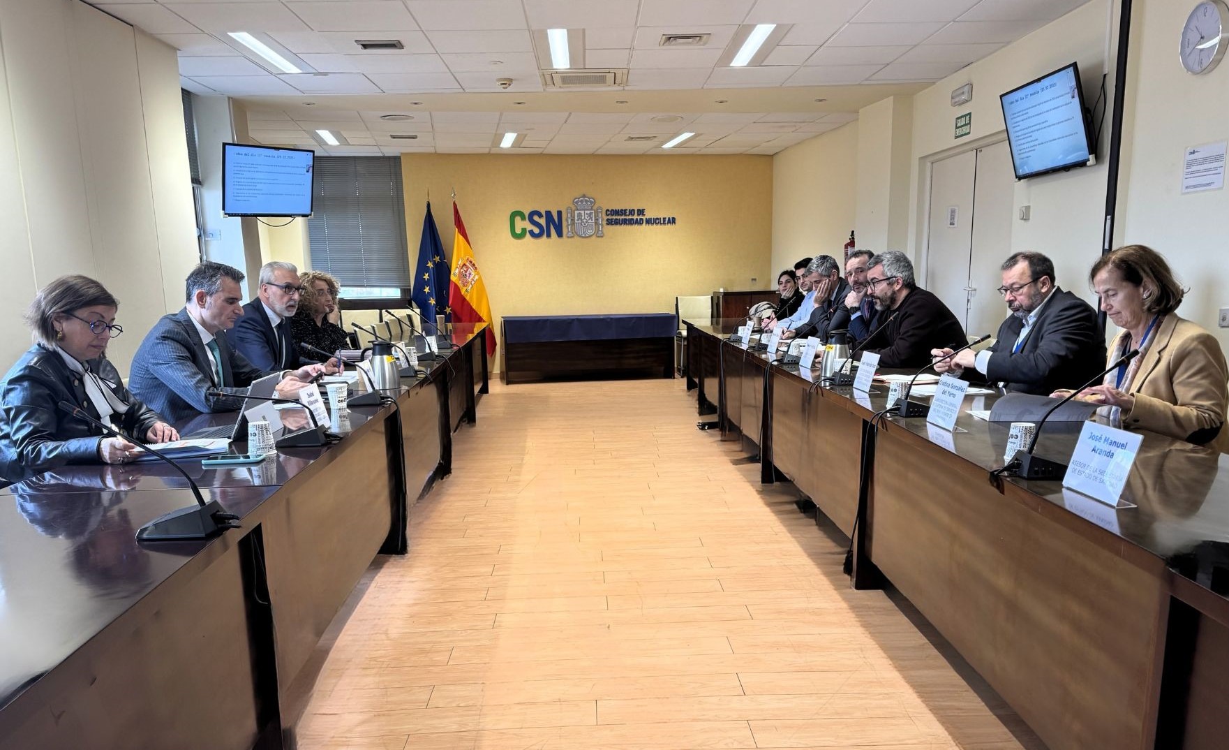 El CSN acoge la reunión de la Comision de seguimiento del proyecto de establecimiento de instalaciones de protonterapia del Sistema Nacional de Salud 