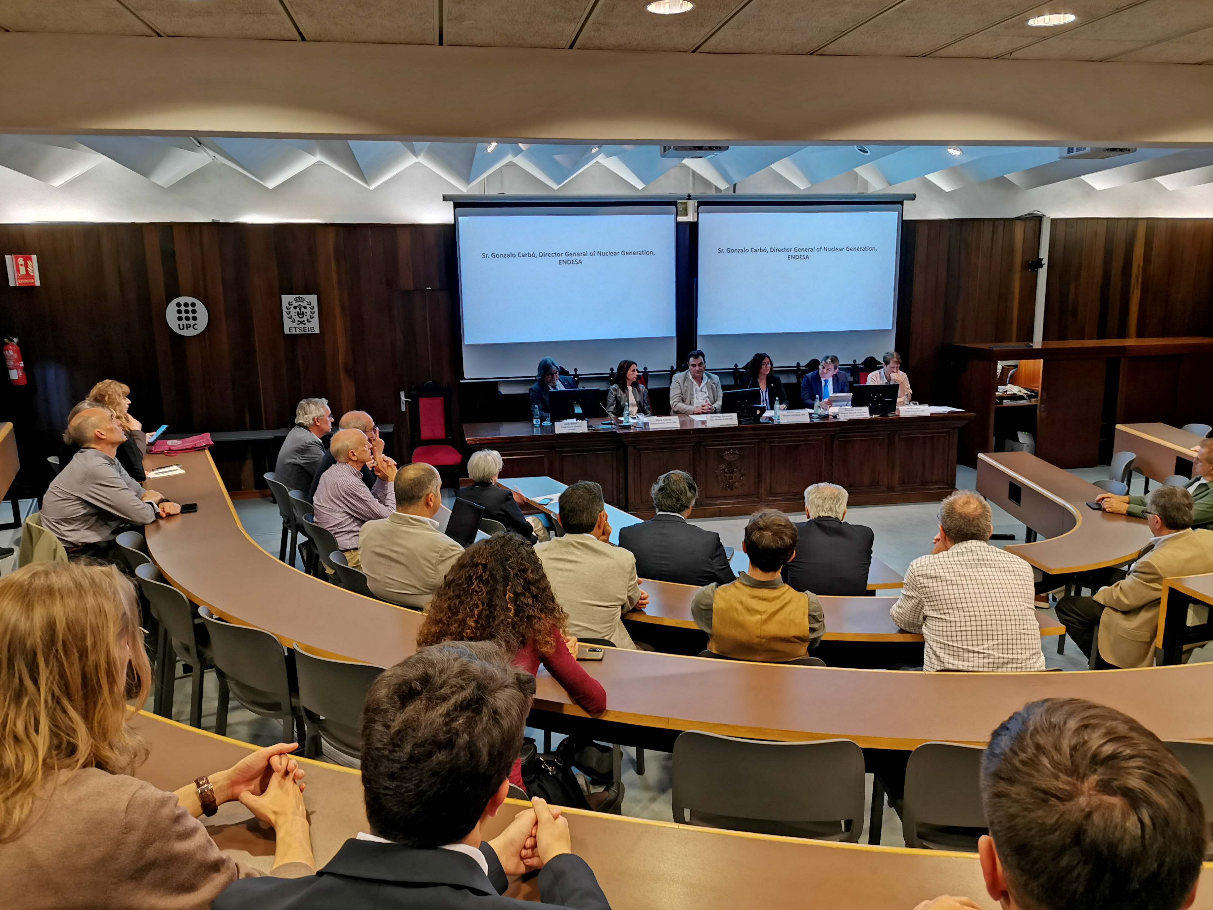 El CSN participa en el acto académico de los másteres de ingeniería nuclear de la Universitat Politècnica de Catalunya